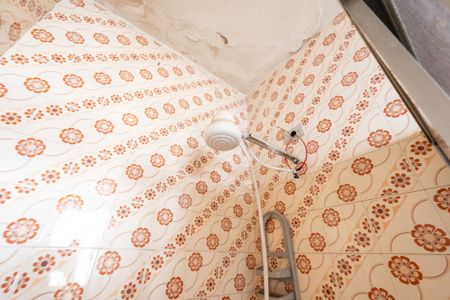 Casa à venda com 152m², 2 quartos e 2 vagasBanheiro de Serviço