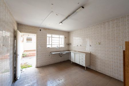 Casa à venda com 152m², 2 quartos e 2 vagasCozinha
