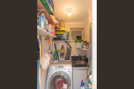 Casa de condomínio à venda com 80m², 2 quartos e 2 vagas Casa de condomínio à venda com 80m², 2 quartos e 2 vagasÁrea de Serviço