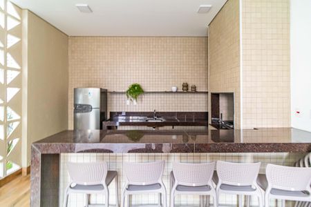 Apartamento à venda com 39m², 2 quartos e 1 vaga Apartamento à venda com 39m², 2 quartos e 1 vagaÁrea comum - Churrasqueira