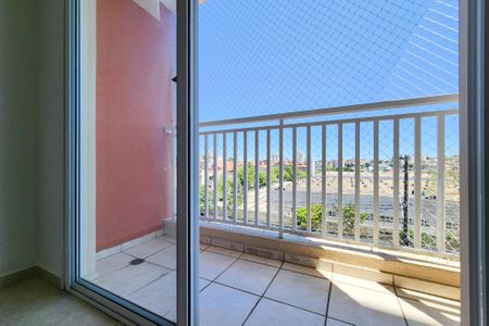 Varanda  de apartamento à venda com 2 quartos, 53m² em Conjunto Residencial Pombeva, São Bernardo do Campo