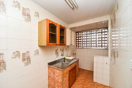 Apartamento à venda com 38m², 1 quarto e sem vaga Apartamento à venda com 38m², 1 quarto e sem vagaCozinha e Área de Serviço