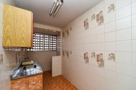 Apartamento à venda com 38m², 1 quarto e sem vaga Apartamento à venda com 38m², 1 quarto e sem vagaCozinha e Área de Serviço