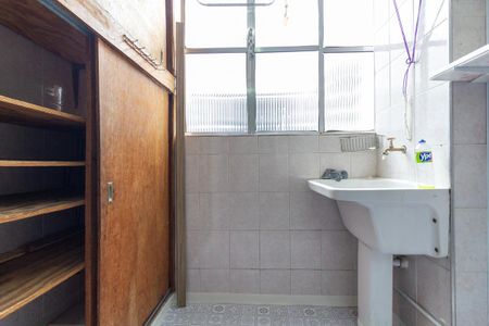 Apartamento para alugar com 67m², 2 quartos e 1 vaga Apartamento para alugar com 67m², 2 quartos e 1 vagaÁrea de Serviço