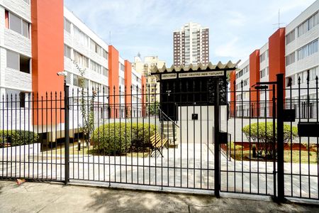 Apartamento para alugar com 67m², 2 quartos e 1 vagaFachada