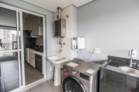 Apartamento para alugar com 67m², 2 quartos e 1 vagaÁrea de Serviço