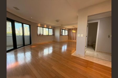 Foto 03 de apartamento à venda com 4 quartos, 195m² em Indianópolis, São Paulo