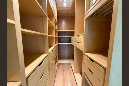 Apartamento à venda com 195m², 4 quartos e 5 vagasFoto 21