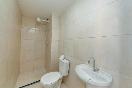 Apartamento para alugar com 37m², 2 quartos e sem vagaBanheiro