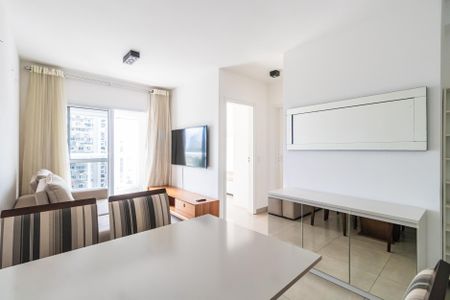 Apartamento para alugar com 67m², 2 quartos e 2 vagas Apartamento para alugar com 67m², 2 quartos e 2 vagasSala