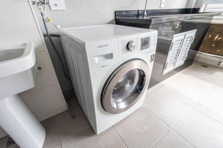 Apartamento para alugar com 67m², 2 quartos e 2 vagas Apartamento para alugar com 67m², 2 quartos e 2 vagasÁrea de Serviço/Varanda