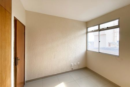 Quarto 1 de apartamento à venda com 3 quartos, 123m² em Monsenhor Messias, Belo Horizonte