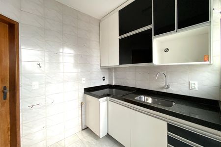 Apartamento à venda com 123m², 3 quartos e 2 vagas Apartamento à venda com 123m², 3 quartos e 2 vagasCozinha