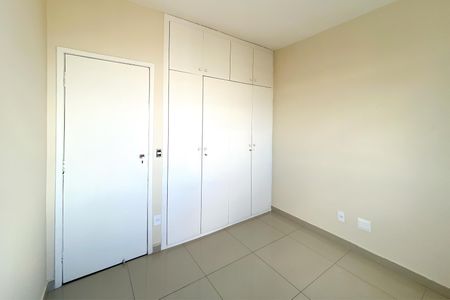 Apartamento à venda com 123m², 3 quartos e 2 vagas Apartamento à venda com 123m², 3 quartos e 2 vagasQuarto 2