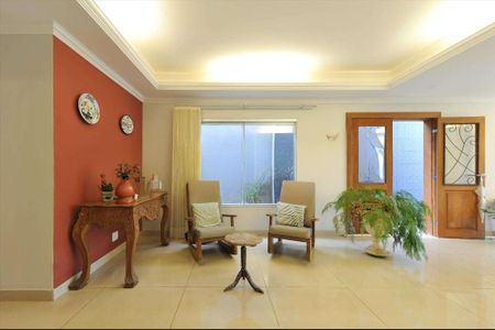 Casa para alugar com 4 quartos, 357m² em Comiteco, Belo Horizonte