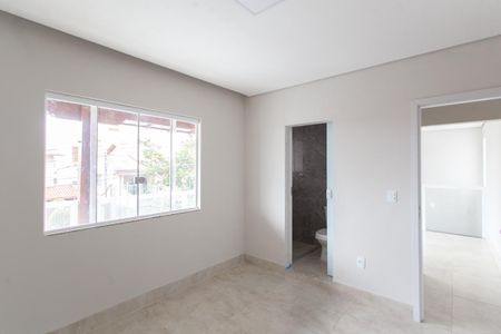 Casa à venda com 390m², 7 quartos e 6 vagasSuíte 2