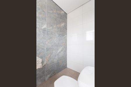 Casa à venda com 390m², 7 quartos e 6 vagasBanheiro Social 3