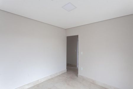 Casa à venda com 390m², 7 quartos e 6 vagasSala 2