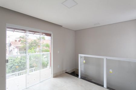 Casa à venda com 390m², 7 quartos e 6 vagasSala 2