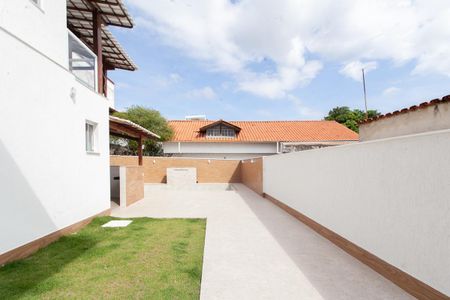 Casa à venda com 390m², 7 quartos e 6 vagasQuintal