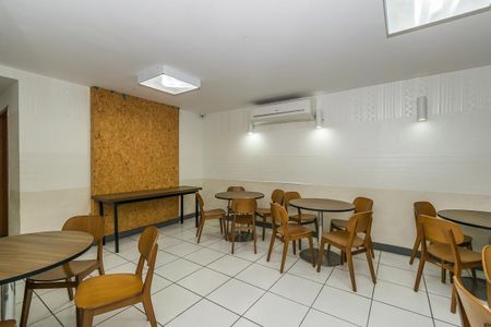 Apartamento à venda com 48m², 2 quartos e sem vagaÁrea comum - Salão de festas