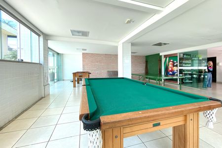 Apartamento à venda com 84m², 3 quartos e 2 vagas Apartamento à venda com 84m², 3 quartos e 2 vagasÁrea comum - Jogos