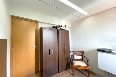 Apartamento à venda com 84m², 3 quartos e 2 vagas Apartamento à venda com 84m², 3 quartos e 2 vagasQuarto 2