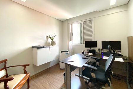 Apartamento à venda com 84m², 3 quartos e 2 vagas Apartamento à venda com 84m², 3 quartos e 2 vagasQuarto 2
