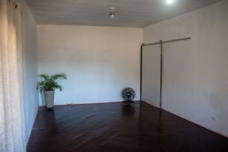 Sala de casa para alugar com 3 quartos, 160m² em Centro Alto, Ribeirão Pires