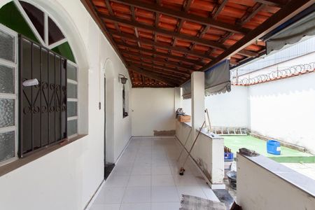 Casa para alugar com 170m², 3 quartos e 4 vagas Casa para alugar com 170m², 3 quartos e 4 vagasVaranda
