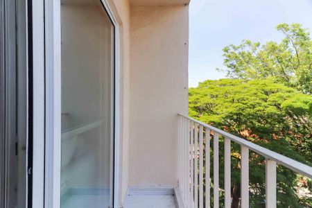 Varanda de apartamento para alugar com 3 quartos, 75m² em Vila Albano, São Paulo