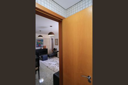Apartamento à venda com 143m², 4 quartos e 3 vagasLavabo