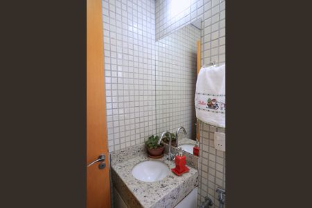 Apartamento à venda com 143m², 4 quartos e 3 vagasLavabo