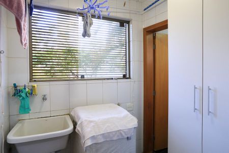 Apartamento à venda com 143m², 4 quartos e 3 vagasÁrea de Serviço