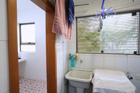 Apartamento à venda com 143m², 4 quartos e 3 vagasÁrea de Serviço