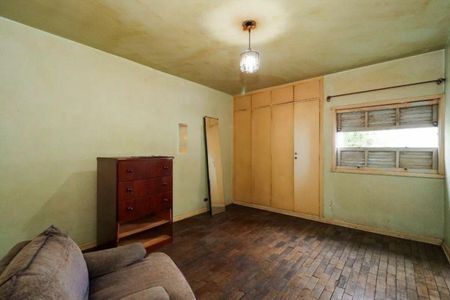 Casa à venda com 300m², 4 quartos e 2 vagas