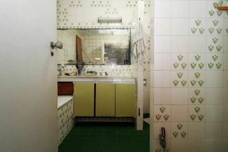 Casa à venda com 300m², 4 quartos e 2 vagas