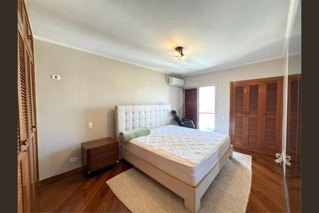 Apartamento à venda com 4 quartos, 192m² em Moema, São Paulo