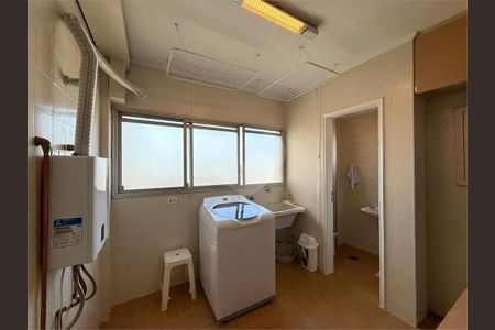 Apartamento à venda com 4 quartos, 192m² em Moema, São Paulo