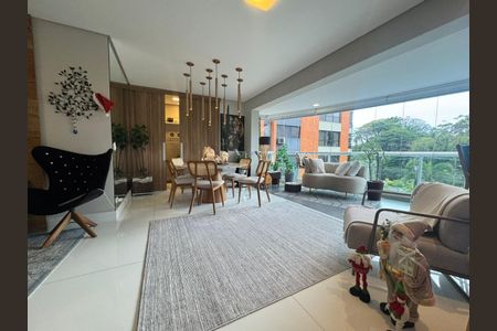 Apartamento à venda com 3 quartos, 118m² em Vila Mariana, São Paulo