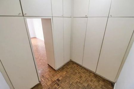 Apartamento para alugar com 3 quartos, 208m² em Centro, Curitiba