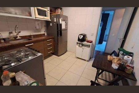 Apartamento à venda com 105m², 2 quartos e 1 vaga