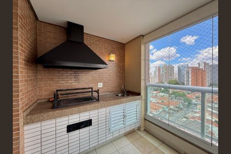 Apartamento à venda com 132m², 3 quartos e 3 vagasVaranda