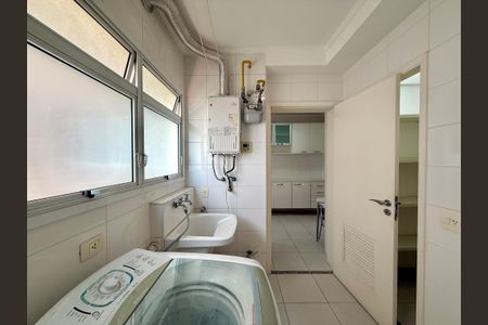 Apartamento à venda com 132m², 3 quartos e 3 vagasÁrea de Serviço