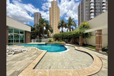 Apartamento à venda com 132m², 3 quartos e 3 vagasPiscina