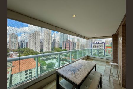 Apartamento à venda com 132m², 3 quartos e 3 vagasVaranda