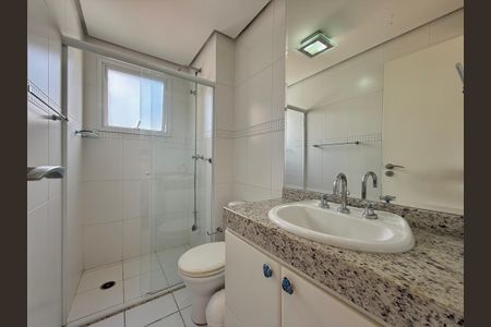 Apartamento à venda com 132m², 3 quartos e 3 vagasBanheiro Suíte 2