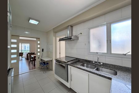 Apartamento à venda com 132m², 3 quartos e 3 vagasCozinha