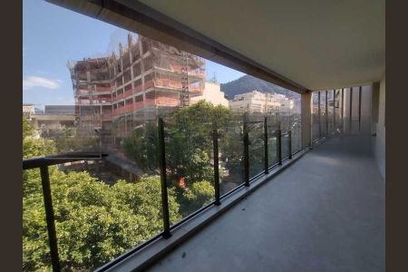 Apartamento à venda com 105m², 3 quartos e 1 vaga