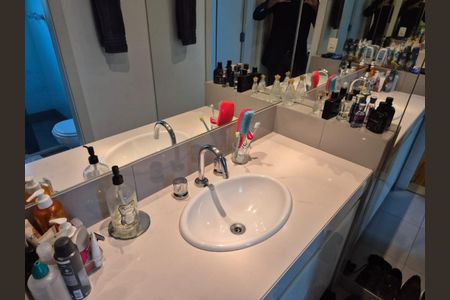 Apartamento à venda com 154m², 4 quartos e 3 vagas